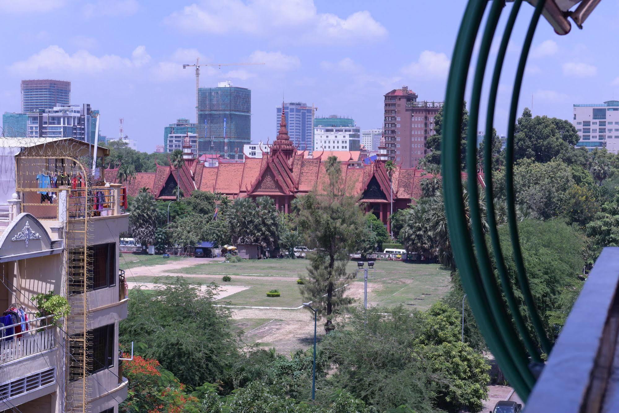 Panorama Mekong Hostel Phnom Pen Exterior foto